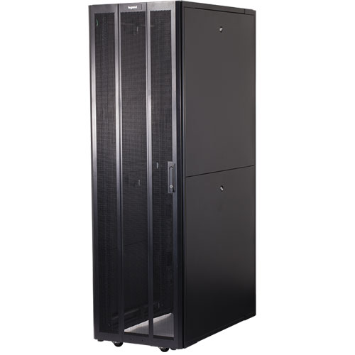 Ortronics QC422442 Q-Series Pre-configured Server Cabinet